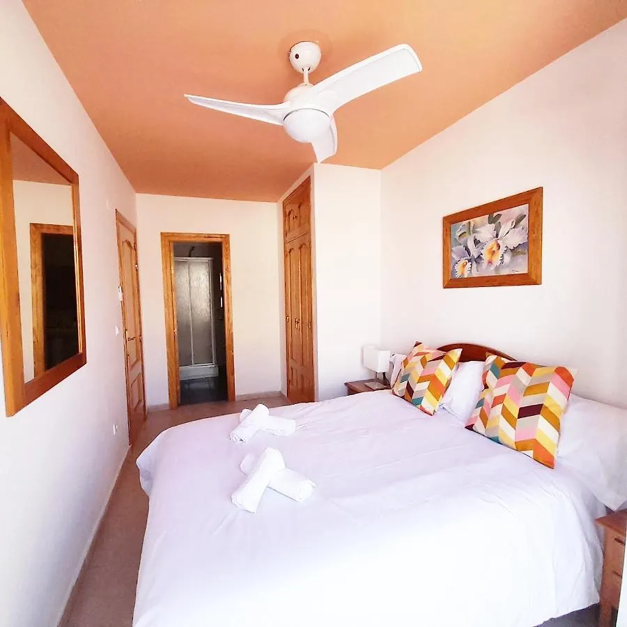 Apartamentos Vicenta Playa Carihuela Торремолинос 0*,