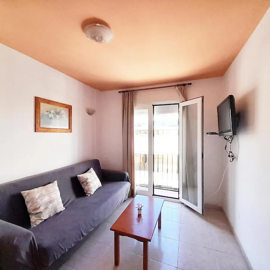 Apartamentos Vicenta Playa Carihuela Торремолинос 0*,