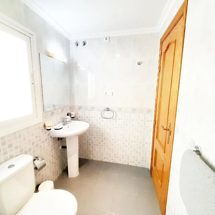 Апартаменты Apartamentos Vicenta Playa Carihuela Торремолинос