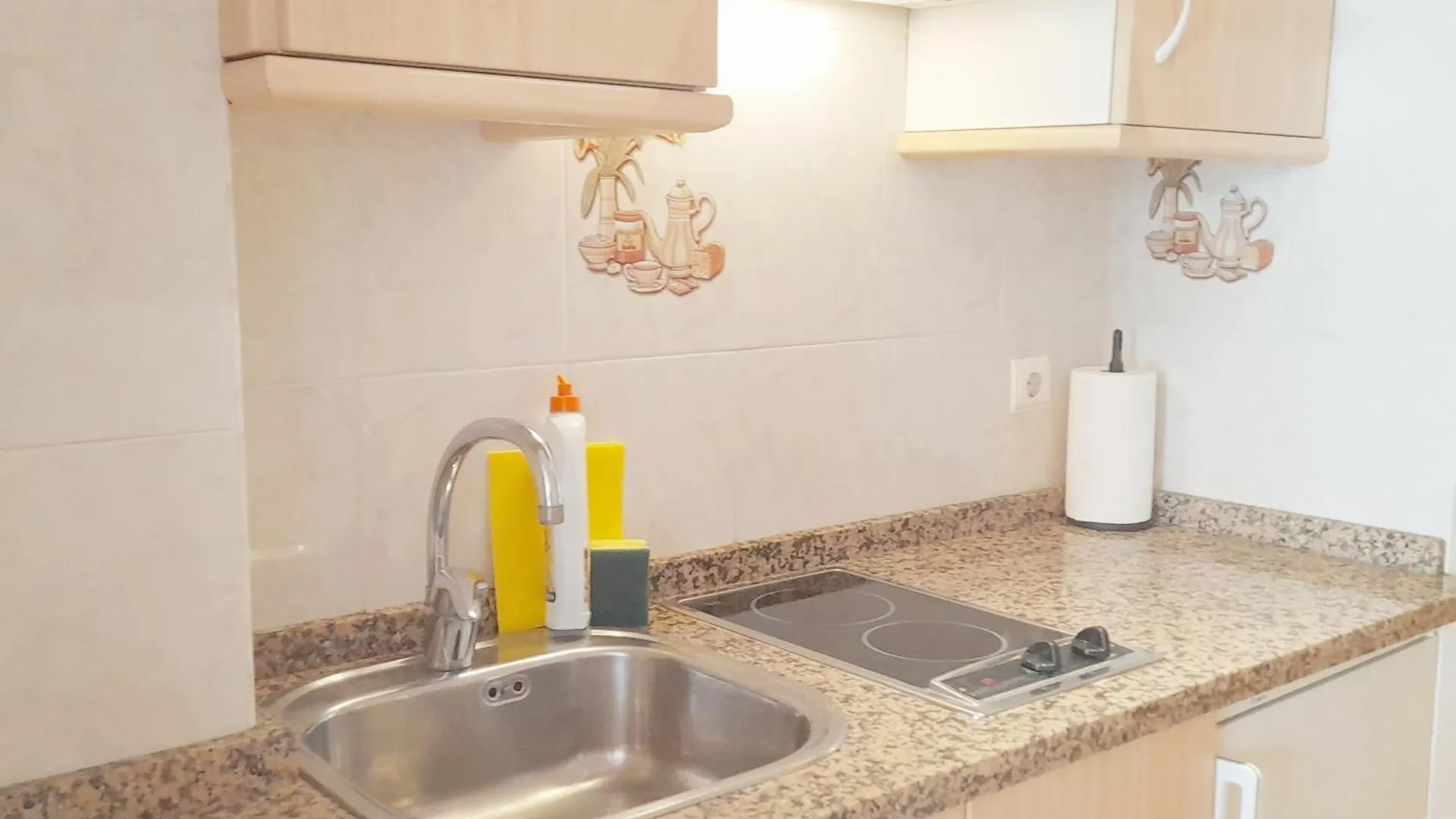 Апартаменты Apartamentos Vicenta Playa Carihuela Торремолинос