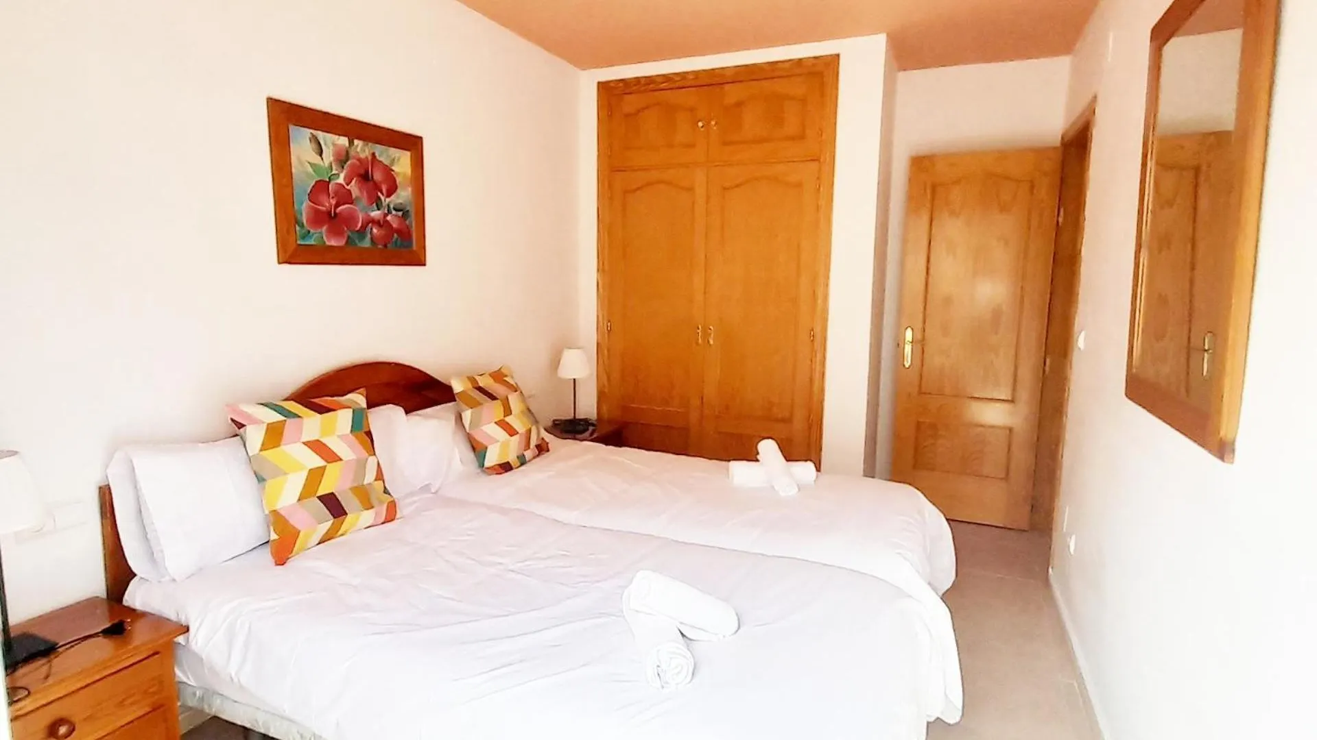 Apartamentos Vicenta Playa Carihuela Торремолинос Апартаменты