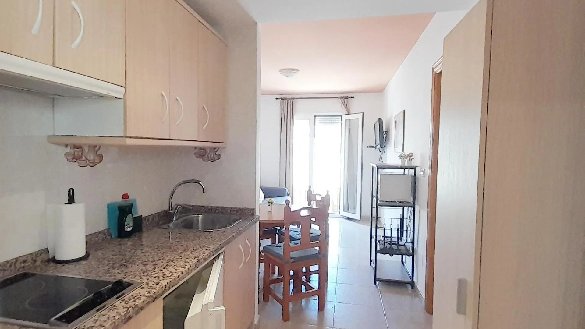 Apartamentos Vicenta Playa Carihuela Торремолинос